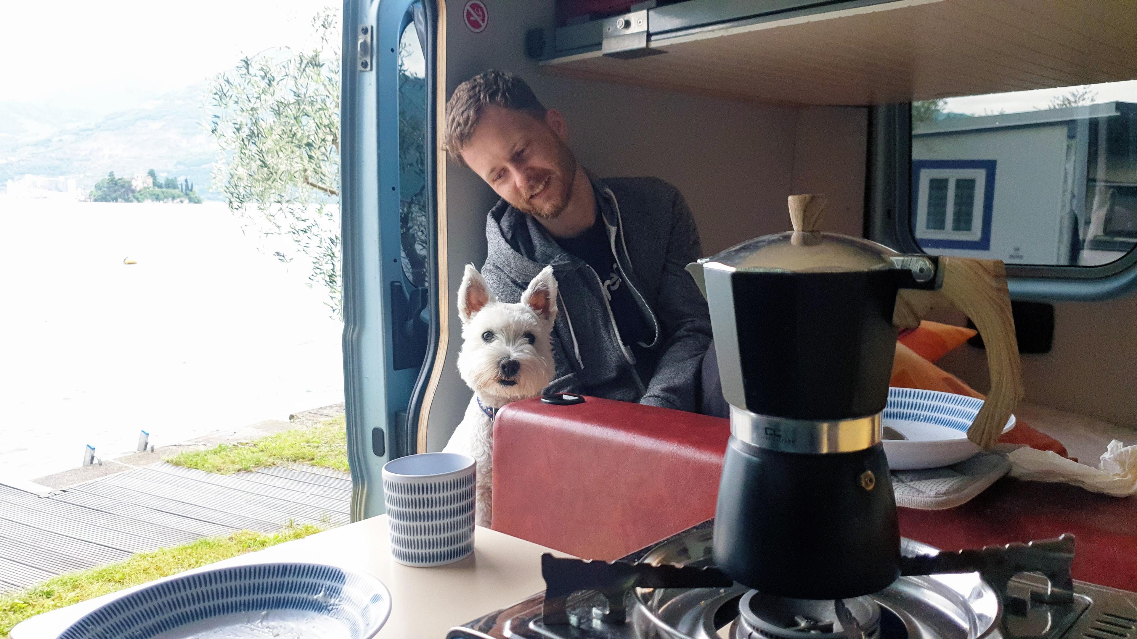 Kris with Leeloo on a camp ground near Lago d'Iseo